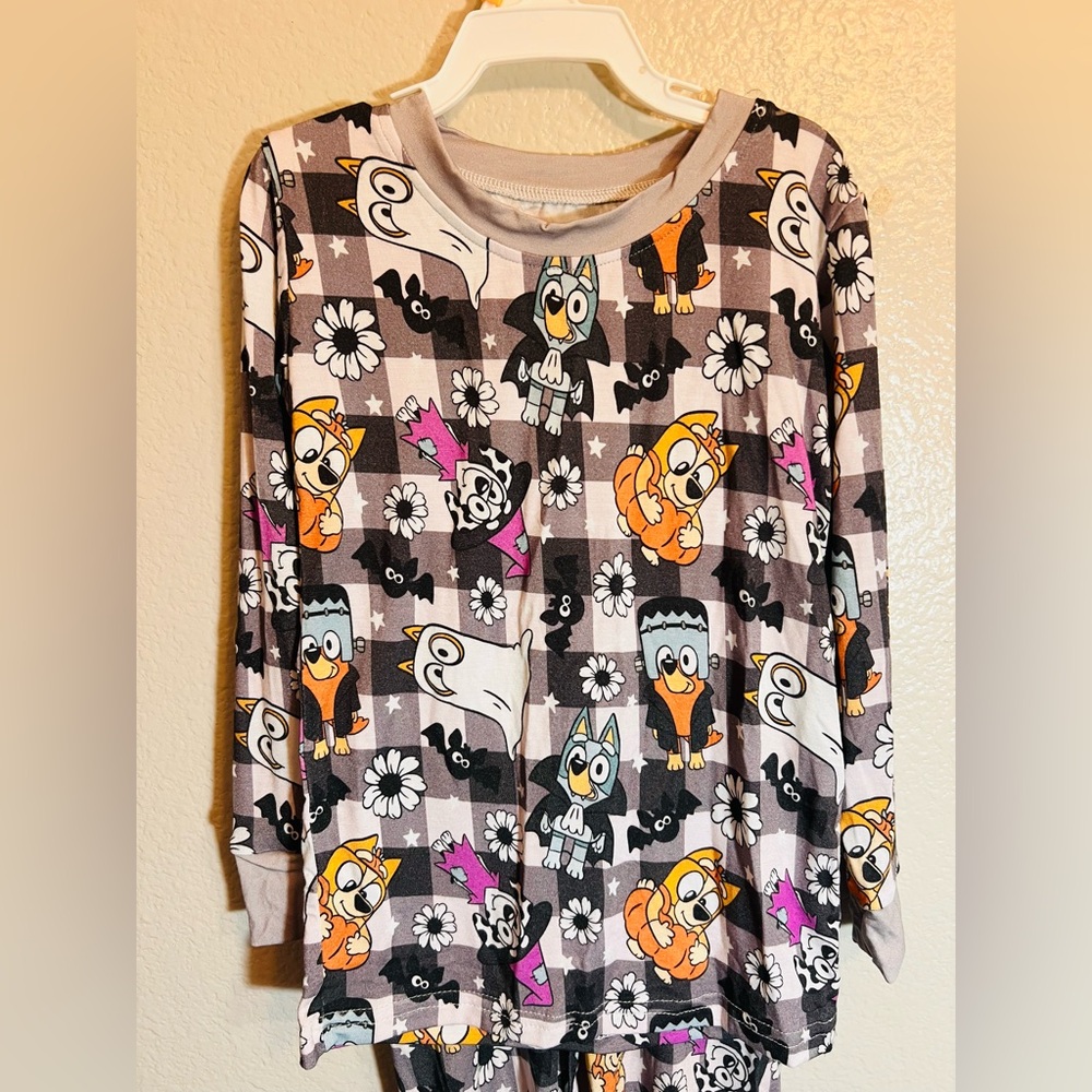 Bluey Halloween Pajamas 2T | Bamboo Viscose Set | Ghosts & Bats Print